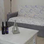 Apartamento Roza's Family House